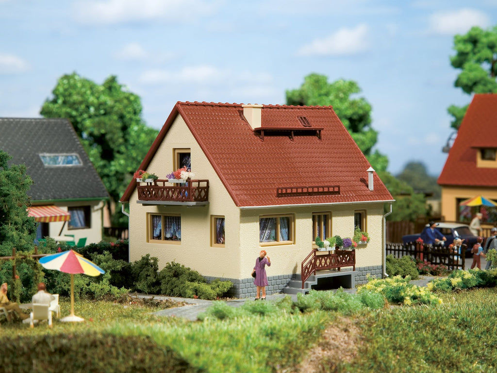 Auhagen 12232 TT/HO Scale House - Ingrid