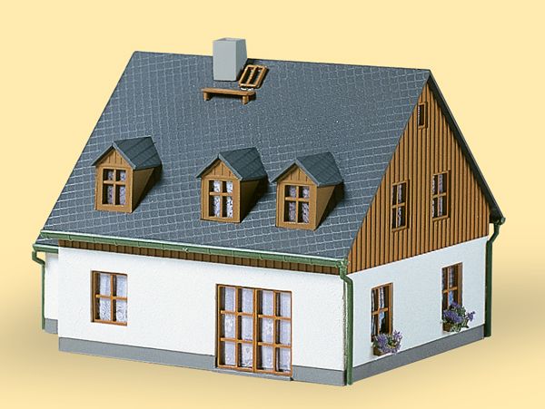 Auhagen 13300 TT 120 Scale Detached House - Hanna