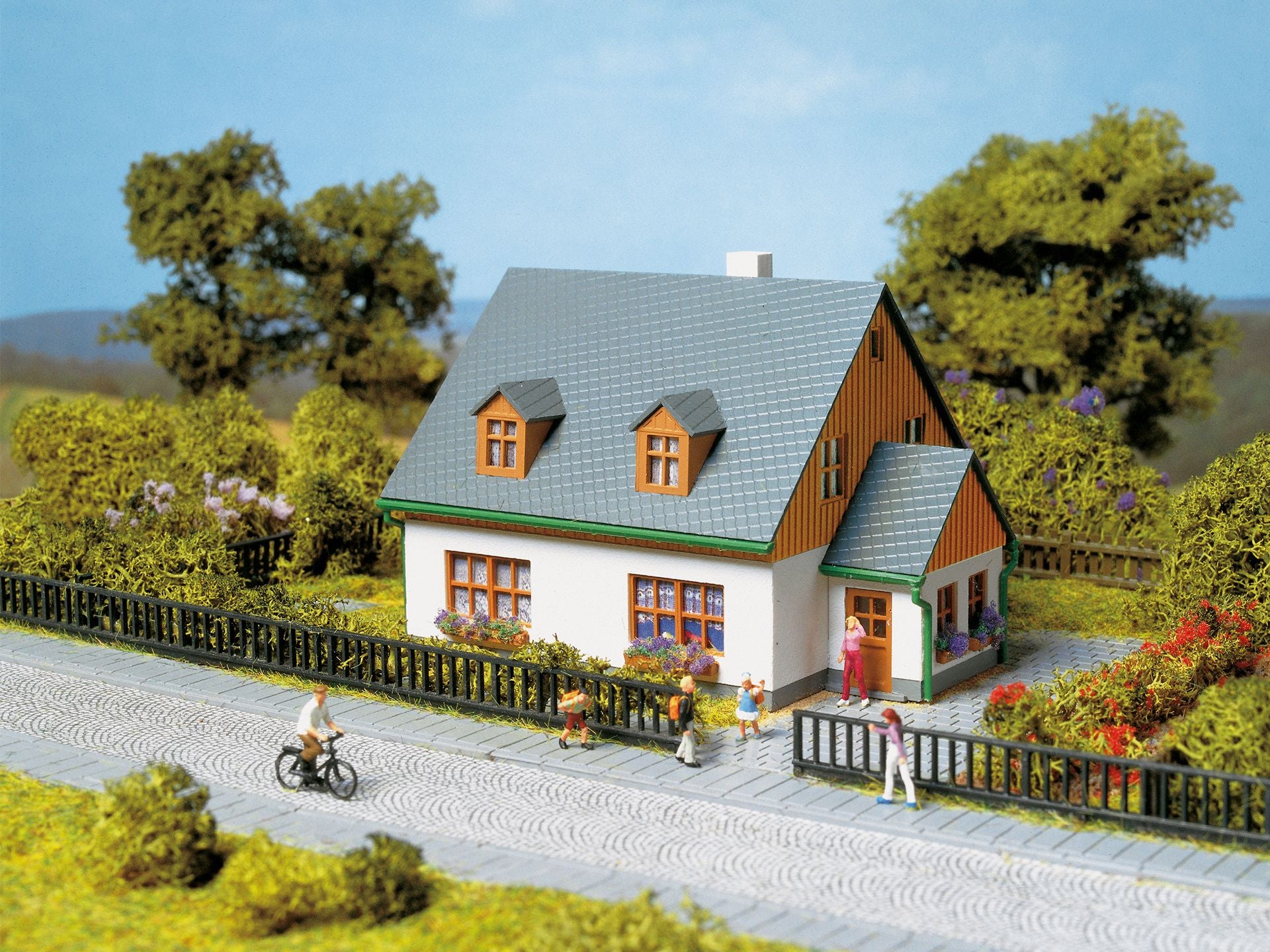 Auhagen 13300 TT 120 Scale Detached House - Hanna