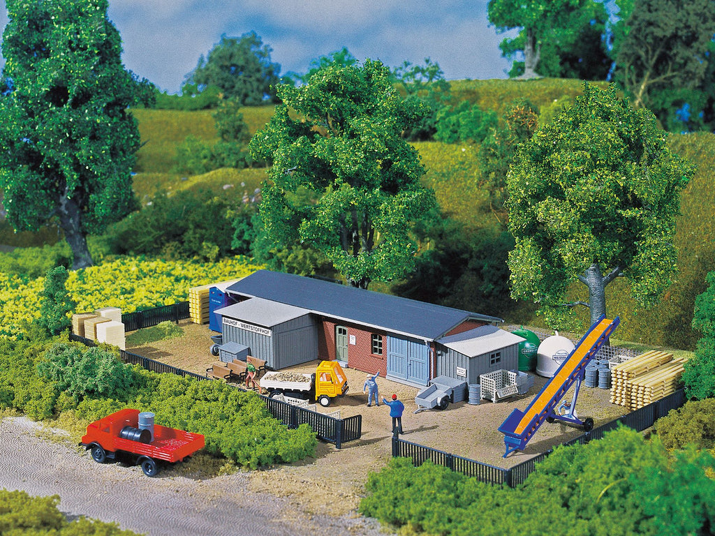 Auhagen 13319 TT Scale Builders Yard c/w Accessories