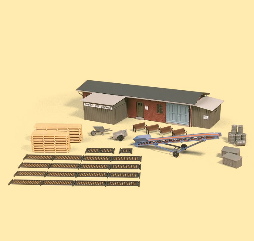 Auhagen 13319 TT Scale Builders Yard c/w Accessories