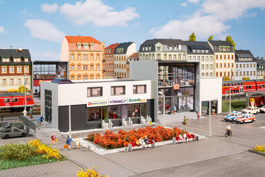Auhagen 13357 TT 120 Scale Dosse  Modern Station building