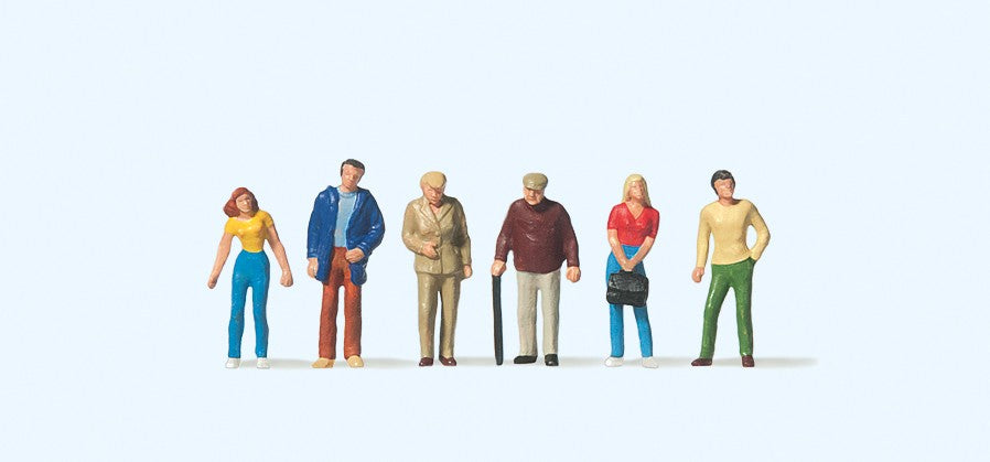 Preiser PR75002 TT scale "Passers-by" figure set 
