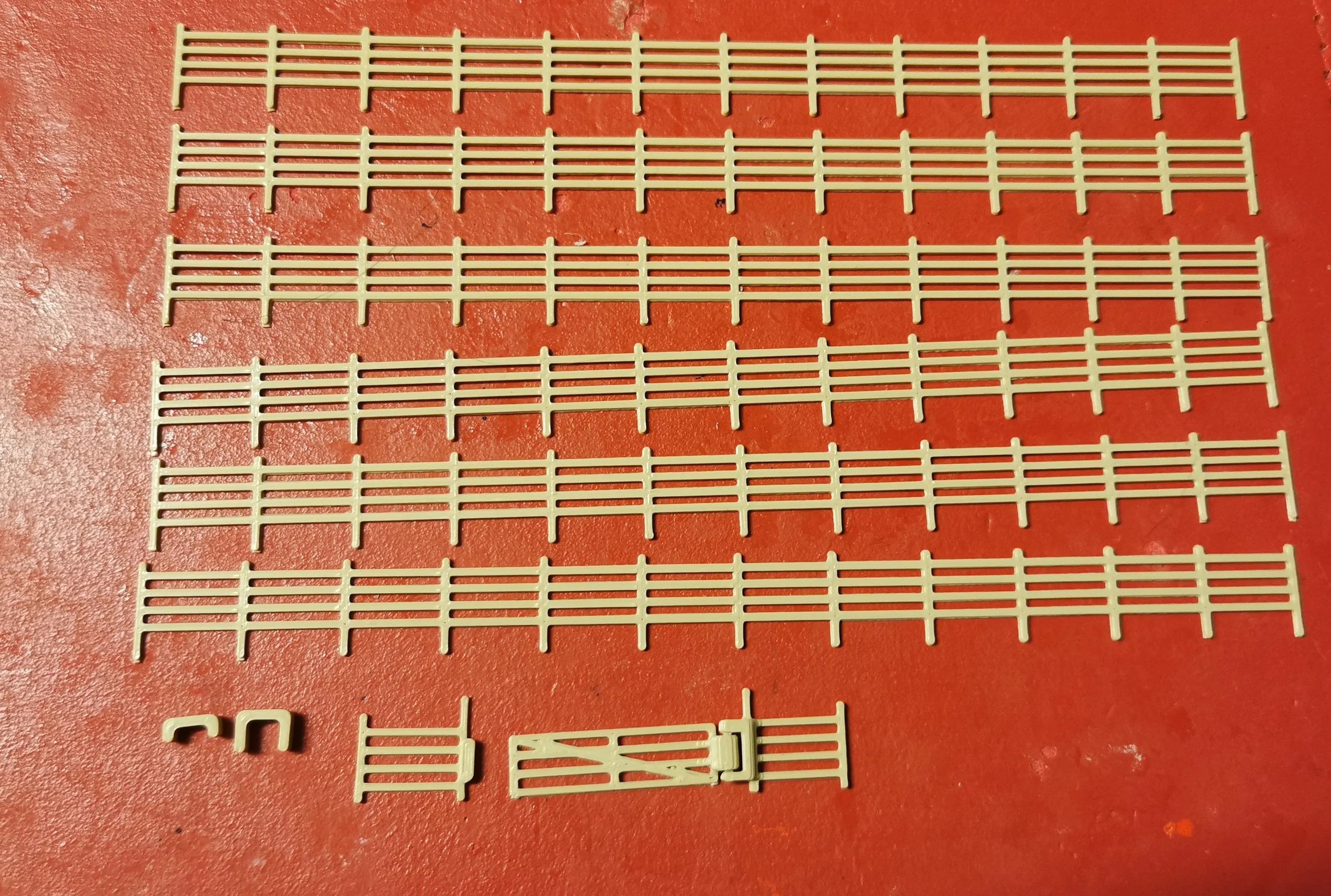 3D Designs OO Gauge Wooden Lineside fencing c/w gates 1187mm