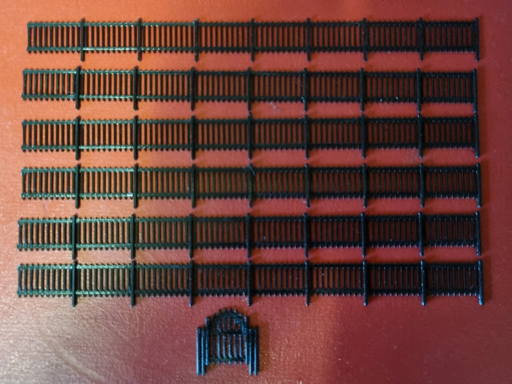 3D Designs TT Gauge Black Railing fence c/w Gate 1167mm