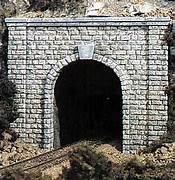 Woodland C1253 HO gauge OO gauge  Tunnel Portal - Single track Cut stone woodlands 